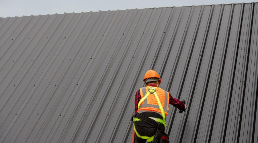 Professional gutter cleaning in Robeline, LA